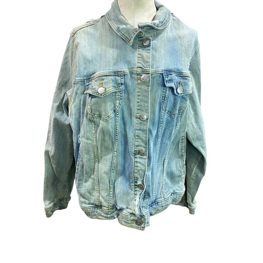 Size 4X Torrid Womens Distressed Jean Jacket Light Wash Denim